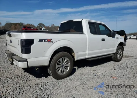 2017 Ford F150 Super Cab z USA, uszkodzony, nr VIN 1FTEX1EP2HFB97971